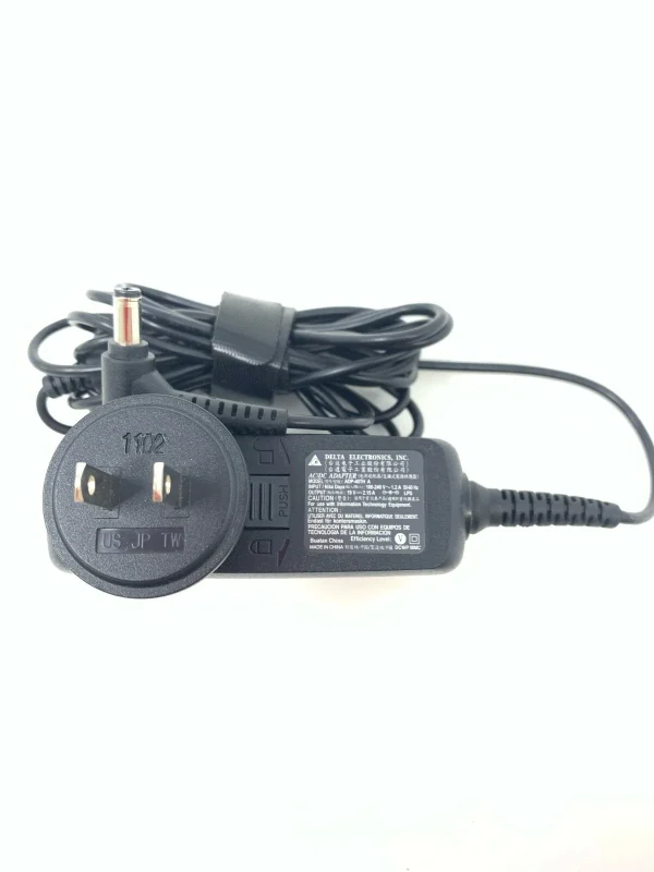 Delta Electronics AC/DC Adapter ADP-40TH A 100-240V 50-60Hz 19V 2.15A